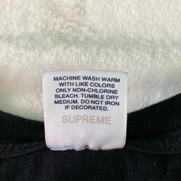 Used 2011 Supreme Friends & Family Box Logo Tee M - Picture 3 of 6